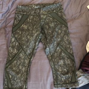 Lululemon Capris